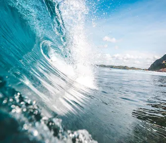 Ciclones extratropicais ameaçam o Brasil com ondas de 2,5 metros