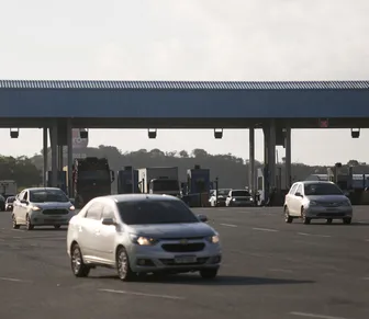Governo avalia zerar pedágio para carros em rodovias de baixo fluxo