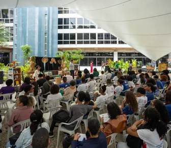 Jovens e especialistas discutem comunicação e emergência climática