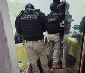 MP cumpre mandados contra distribuição de drogas em presídio na Bahia