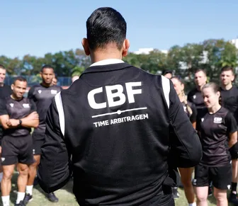 O plano da CBF para revolucionar arbitragem a partir de ex-jogadores