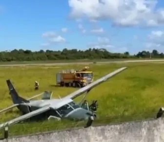 Oito voos são cancelados após avião da FAB sair da pista durante pouso na Bahia