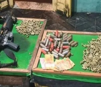 Operação policial termina com dois mortos e apreensão de arsenal