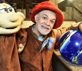 Por que o teatro infantil ainda é tratado como "menor" em Salvador?