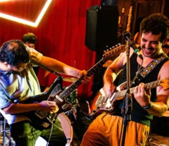 Rock no Rio Vermelho: Meus Amigos Estão Velhos festeja aniversários com show autoral