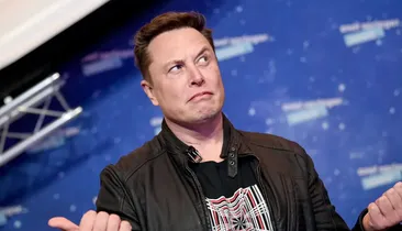 Elon Musk se torna trilionário após salto de 20% nas ações da Space X