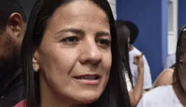 Ex-secretária Rowenna Brito abre o jogo sobre combate à evasão escolar