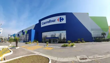Gigante do varejo amplia programa de empregos e chega a 140 mil vagas