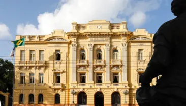 Governo anuncia 5.337 vagas para concursos públicos