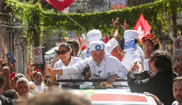 Lula não deve comparecer ao 2 de Julho em Salvador por motivo de saúde