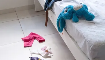 Mãe usa imagem da filha em conteúdo adulto e perde guarda