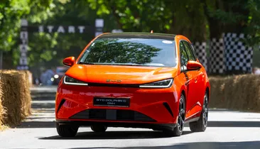 Nova geração do BYD Dolphin tem mais de mil km de autonomia; confira