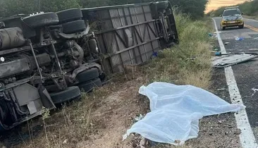 Sete jogadores de basquete morrem em acidente de ônibus no Ceará
