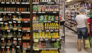 Supermercados podem fechar após o meio-dia aos domingos e feriados