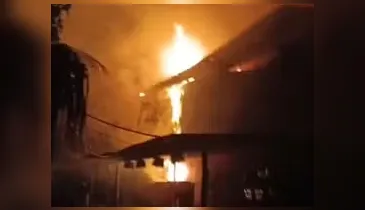 Vídeo: incêndio destrói restaurante famoso em destino túristico da Bahia