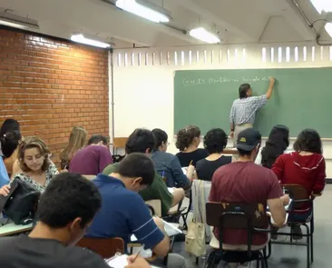 Professores da Bahia terão direito a abono extraordinário; saiba mais