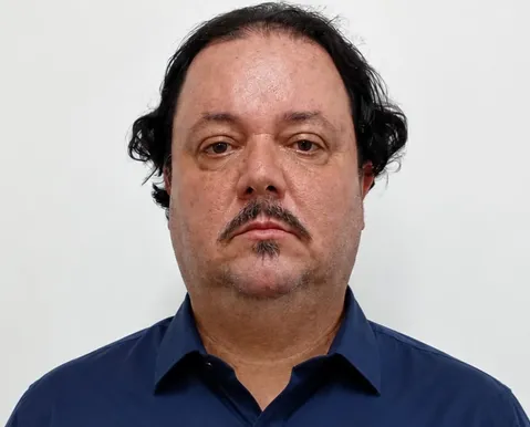 Advogado é preso suspeito de integrar esquema milionário de fraudes em imóveis - Imagem