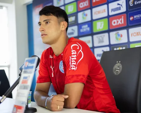 Antes do primeiro BaVi, Alejo Véliz faz alerta: “Jogo à parte”