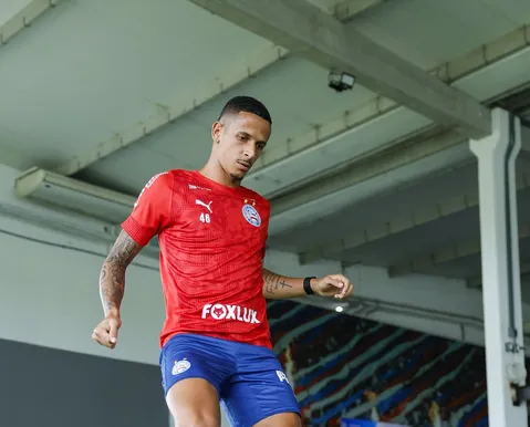 Após susto, Juba viaja e pode ser surpresa do Bahia contra a Chape - Imagem