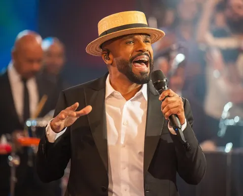 Arena A Tarde recebe Alexandre Pires na 2ª edição do Samba de Classe - Imagem