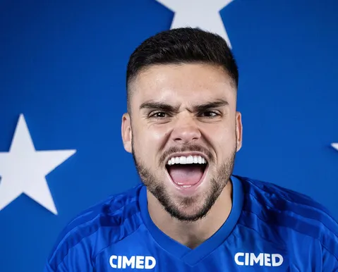 Atacante que foi alvo do Bahia é anunciado por gigante da Série A