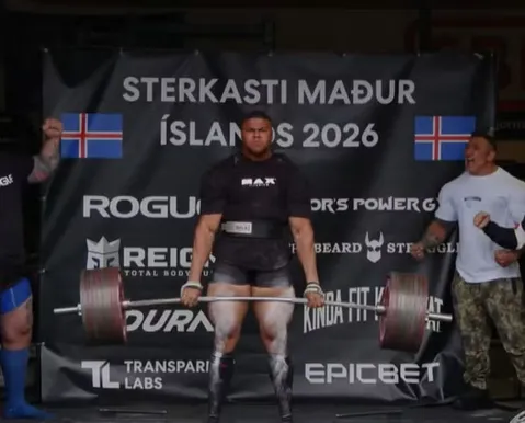 Bitelo faz história na Islândia com 420 kg e ganha elogios de ex-‘Game of Thrones’ - Imagem