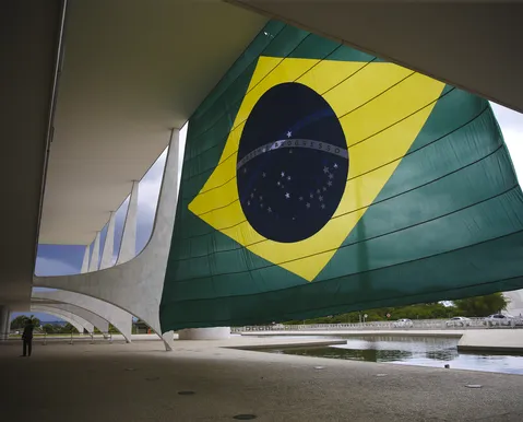 Brasil alcança marca inédita em desenvolvimento humano