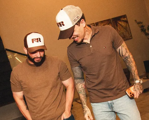 Briga envolvendo equipe de dupla sertaneja deixa homem em estado grave - Imagem