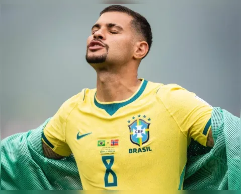 Bruno Guimarães assume culpa por pênalti perdido: "Pior dor da minha vida"