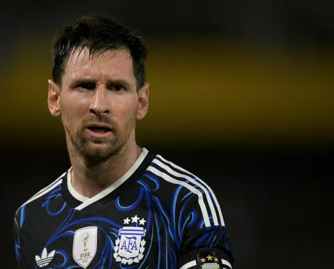 Campeão do mundo vê Messi sem "condições de jogar 90 minutos" na Copa
