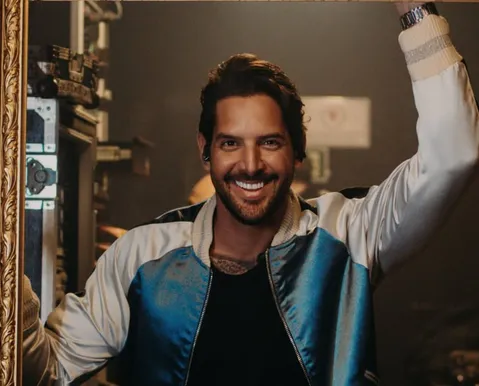 Cantor Felipe Pezzoni anuncia saída da Banda Eva após 14 anos