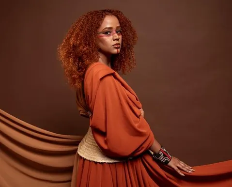 Cantora baiana lança álbum inspirado por memória e ancestralidade - Imagem