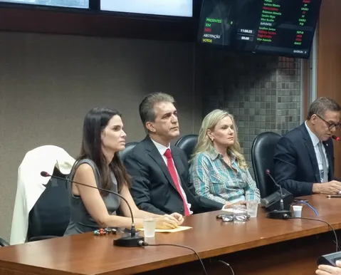 CCJ da Alba aprova nome de Camila Vasquez ao TCM-BA