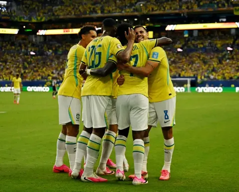 Cidade brasileira decreta ponto facultativo no próximo jogo do Brasil