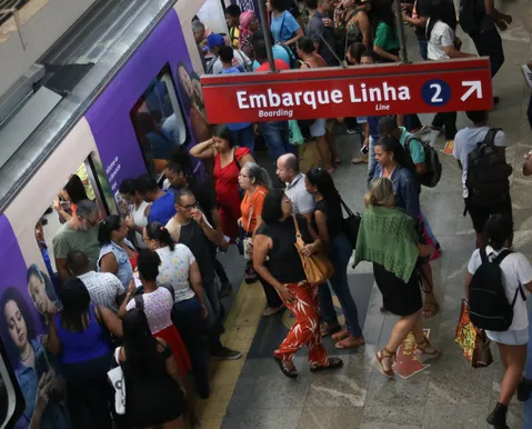 Compra de 10 novos trens para o metrô de Salvador é suspensa