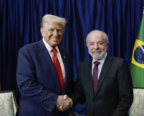 Donald Trump vai para cima e diz que não pensa em Lula: "Muito volátil"