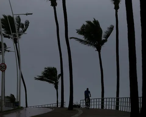 El Niño, frente fria e calor: veja o que esperar do inverno neste ano - Imagem