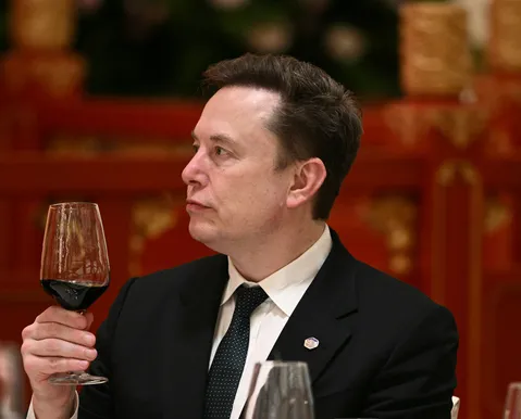 Elon Musk pode se tornar o primeiro trilionário com IPO da SpaceX