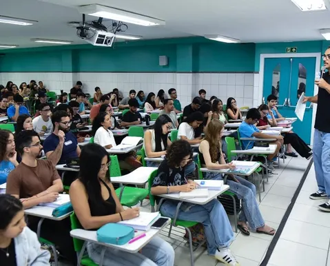 Enem 2026: como começar a preparação com planejamento, foco e equilíbrio - Imagem