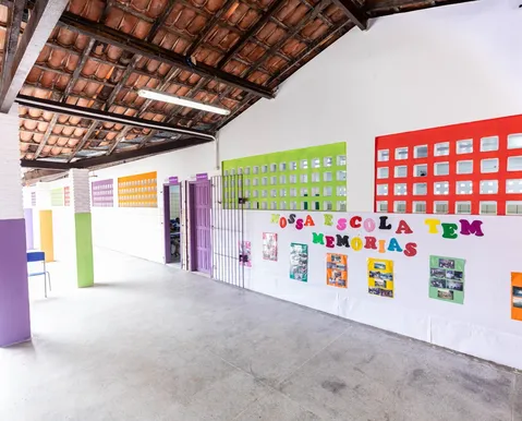Escola de Camaçari é revitalizada e ganha estrutura modernizada