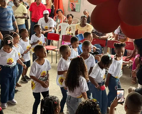 Escola quilombola é requalificada na zona rural de Alagoinhas
