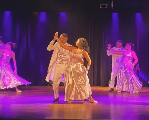 Evento gratuito reúne dança, samba, capoeira e funk em Salvador
