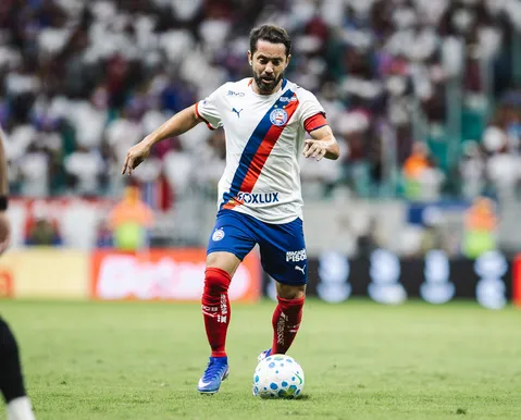 Éverton Ribeiro não fará cirurgia e deve voltar em semanas ao Bahia