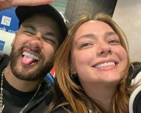 Ex de Neymar abre o jogo sobre viagem à Copa e críticas: "Não fui convidada" - Imagem