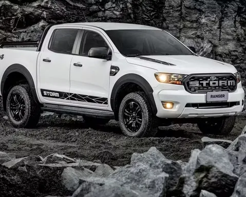 Ford Ranger tem descontos de R$ 70 mil e bate preço de picape da Fiat