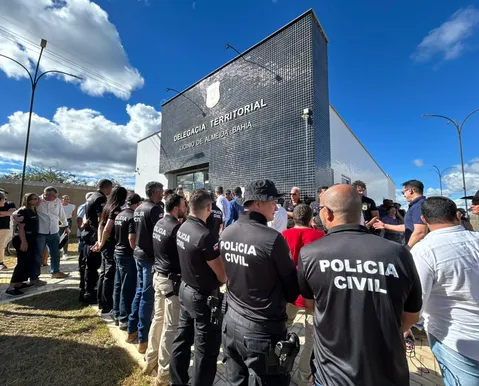 Governo da Bahia entrega novos centros de segurança e apoio à mulher