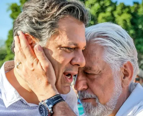 Haddad sai em defesa de Wagner: "Ele atuou contra o Master"