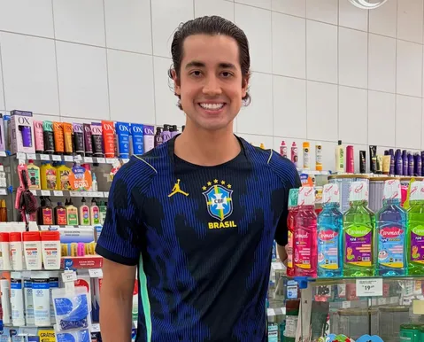 Herdeiro da Cimed é investigado por consumir bebida alcoólica em viagem - Imagem