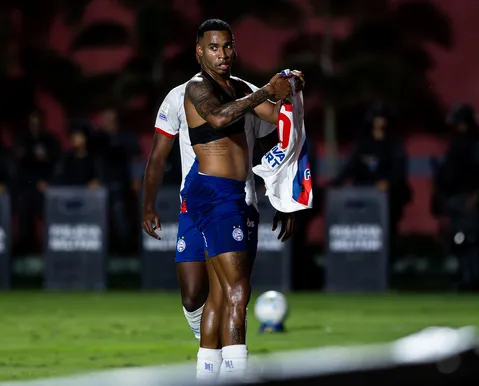Jean Lucas leva 3º cartão no BaVi e desfalca o Bahia contra o Inter