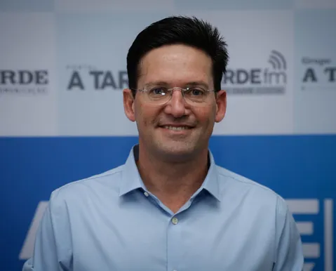 João Roma defende debate de propostas e faz alerta contra polarização